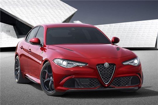 Alfa Romeo Giulia (1) (1)