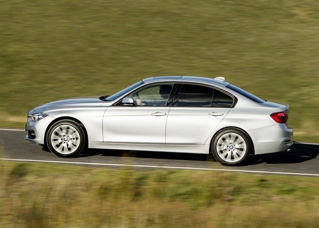 Бмв 320d 2015