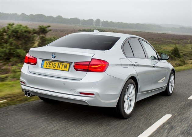 Бмв 320d 2015