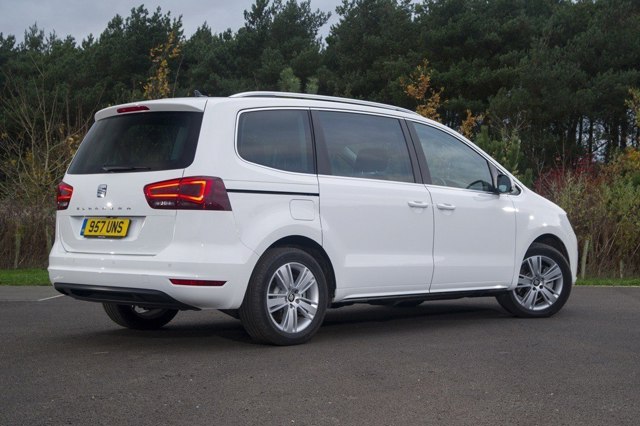 SEAT Alhambra (2010 – 2020) Review