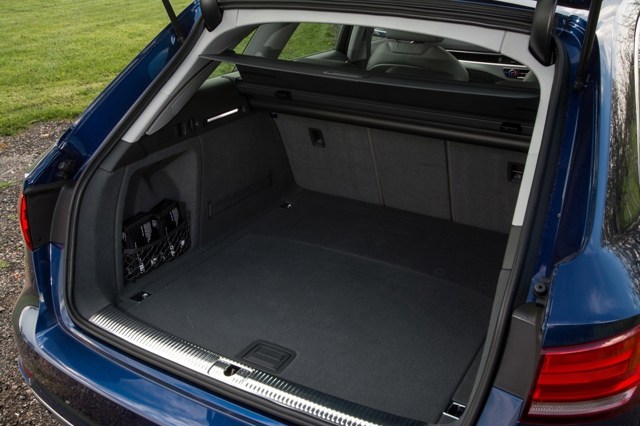 Audi a4 универсал 2008 с багажником