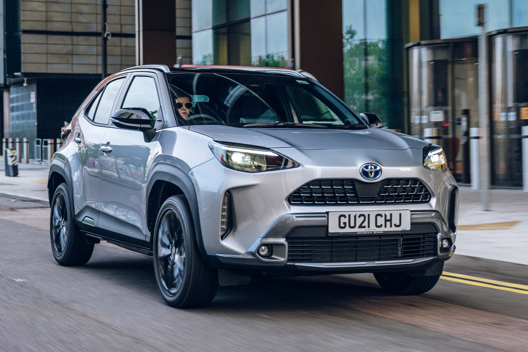 Best small hybrid car 2022 | Honest John