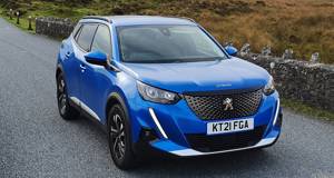 Peugeot 2008 1.2 PureTech EAT8