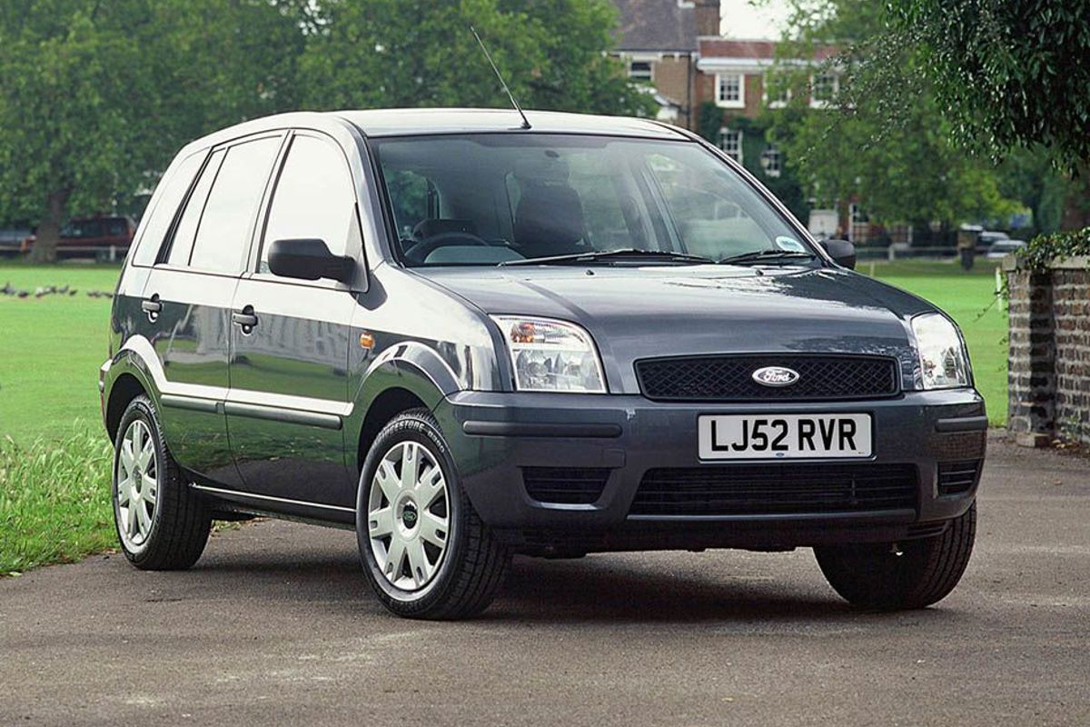 Почему на форд фьюжн. Ford Fusion 2002. Форд Фьюжн 1.4. Форд Фьюжн 1.6. Ford Fusion 2005 1.4.