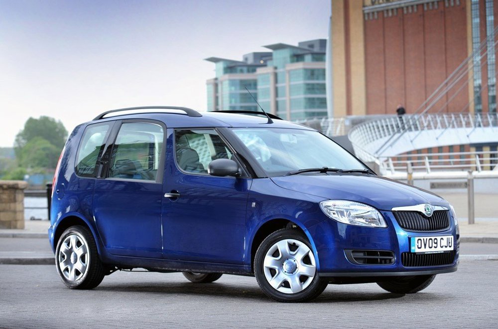 CelloMom on Cars: Review: 2013 Škoda Roomster