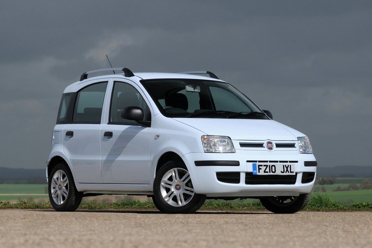 Fiat Punto 188 - Photos, News, Reviews, Specs, Car listings