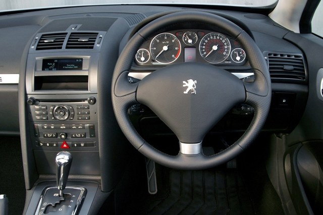 Peugeot 407 Coupe Quick Review 