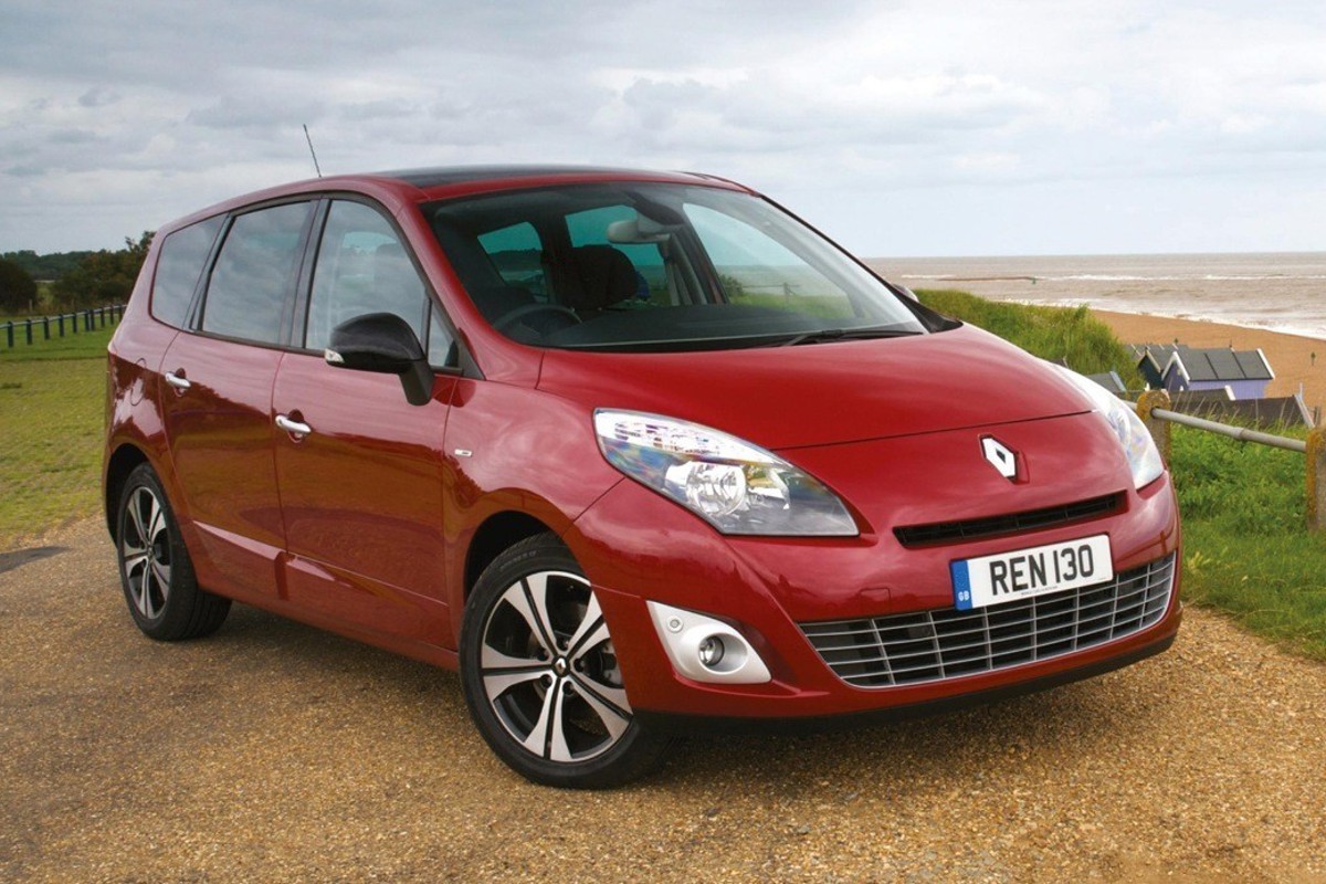AUTO SELECTION 80 - RENAULT-SCENIC-3 1.5 dCi 110 EXPRESSION