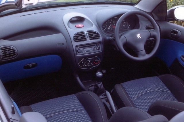 Bâche intérieure pour Peugeot 206 cc (2000 - 2007)
