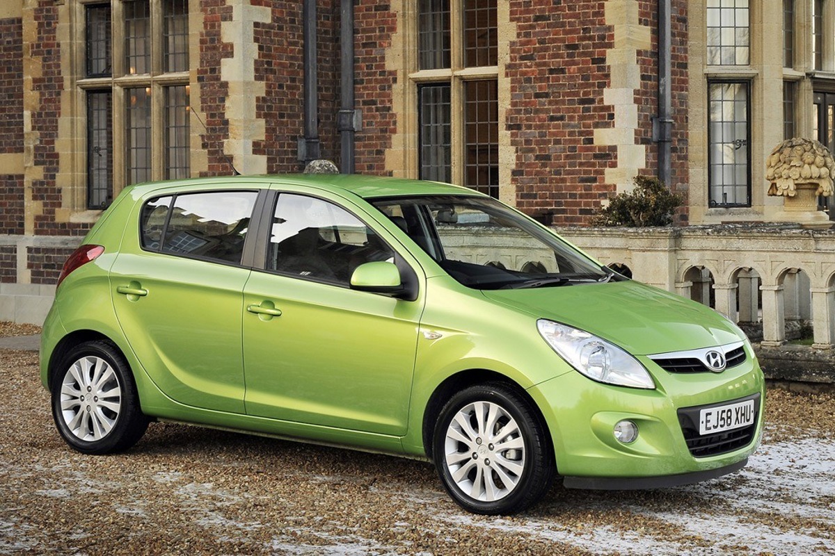 хендай i20 3-х дверный. хендай i20 2009. машин 1. машин 1. I 10 hyundai png.