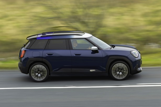 MINI Aceman Review: Driving