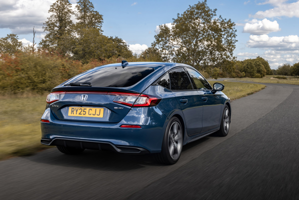 Honda Civic: driving