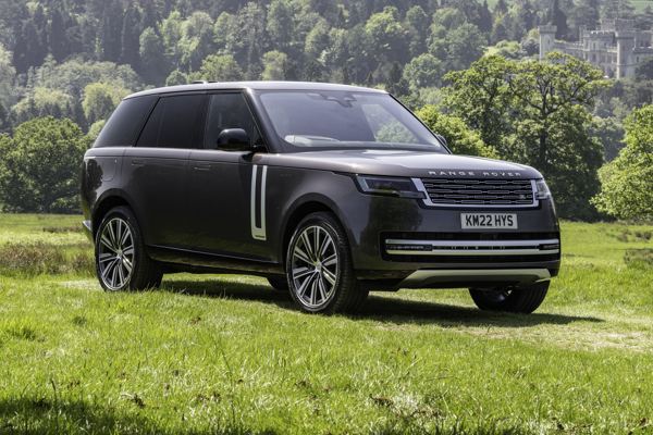 Best 4x4 2026: Land Rover Range Rover in a country estate