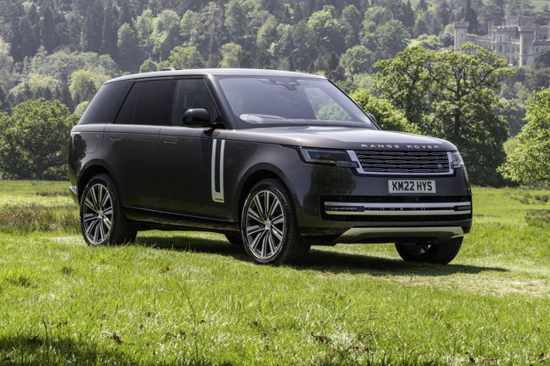 Range Rover: dynamic front three-quarters
