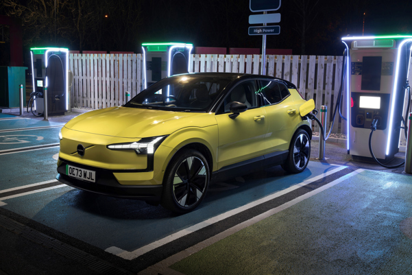 Volvo EX30 review: charging