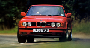 M5 E34 (1988 - 1995)