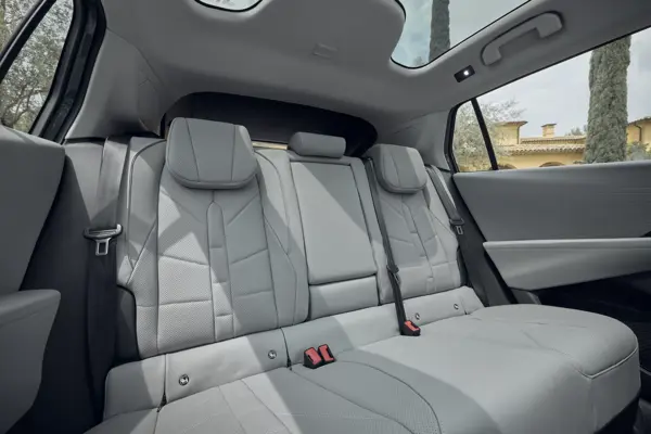 DS No7: rear seats