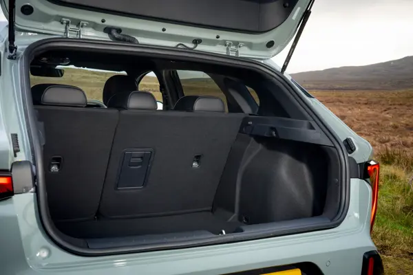 Kia K4: boot space