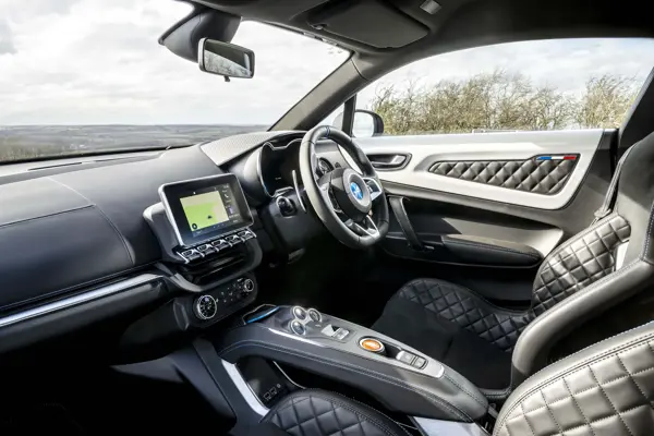 Alpine A110: interior