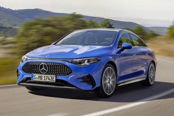 Mercedes Electric CLA Saloon dynamic front three-quarter