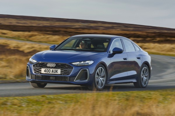 Audi A5 Saloon dynamic front three-quarter