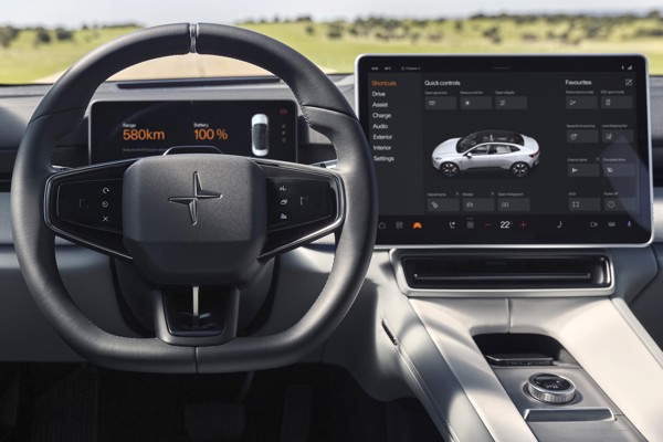 Polestar 4 infotainment