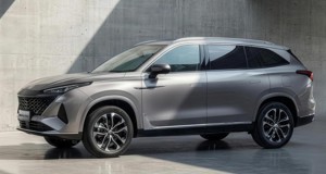 New MGS9 PHEV promises to be a cut-price 7-seater SUV
