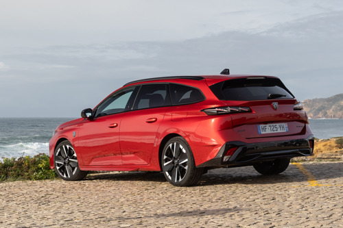 Peugeot 308 SW Review: static rear three-quarter