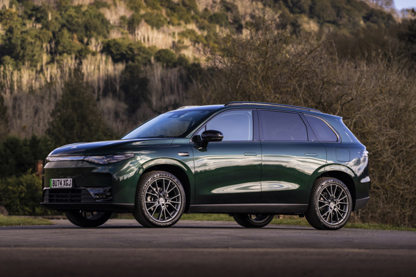 Leapmotor C10: front view