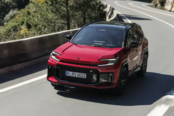 Toyota RAV4: driving