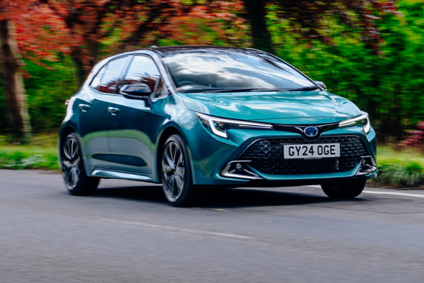 Toyota Corolla: driving