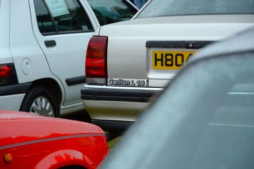 Basic L 1.8i-specification version of the Vauxhall Carlton