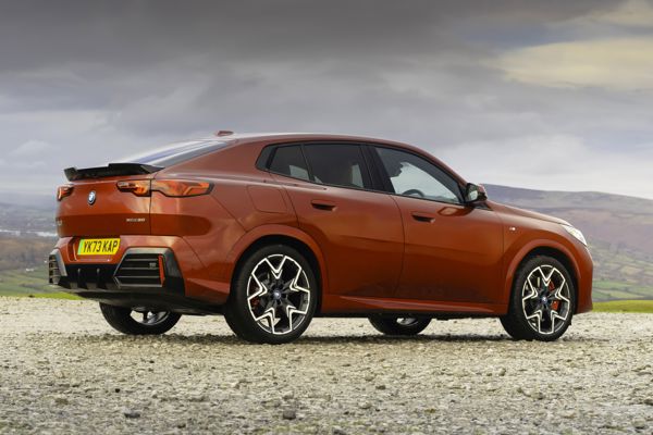BMW iX2: rear view