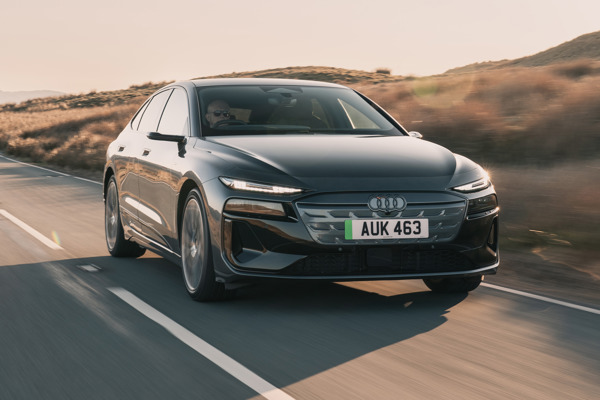 Audi A6 Sportback e-tron dynamic front three-quarter