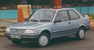 Monday Motoring Classic: Peugeot 309