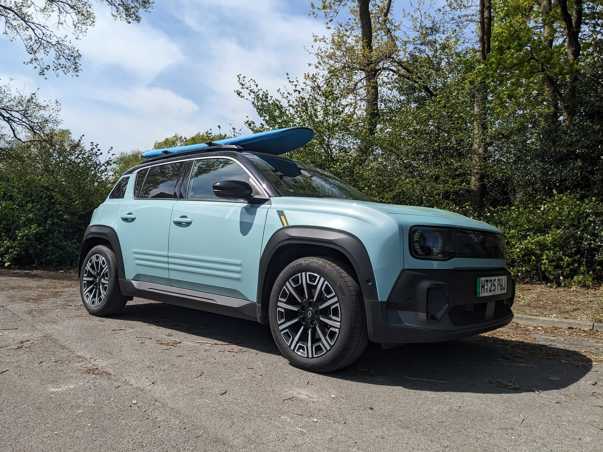 Renault 4 with surfboard