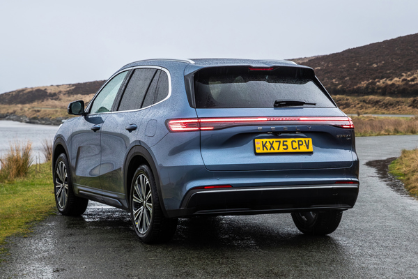 Geely Starray: rear view