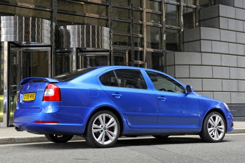 Skoda Octavia vRS Mk2 — static rear three-quarter