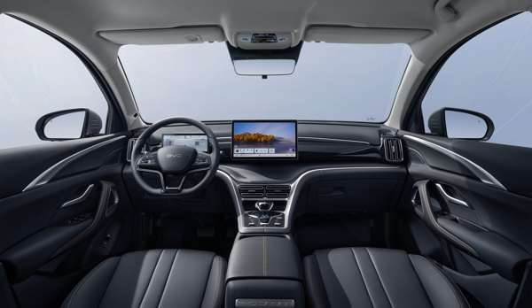 2026 BYD Sealion 5 DM-i interior