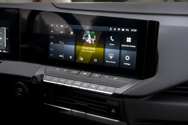 Vauxhall Astra Review