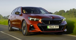 i5  Touring (2024 on)