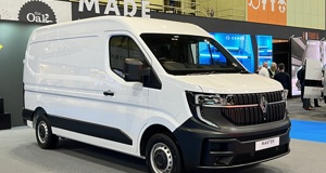 New Renault Master E-Tech makes first UK appearance at CV Show