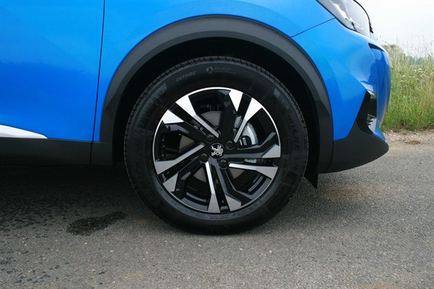 Peugeot 2008 Wheel